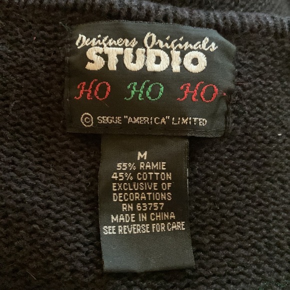 Vintage Black Beaded Felt Appliqué Crochet V-Neck Zip Front Long Sleeve Sweater - Picture 16 of 16